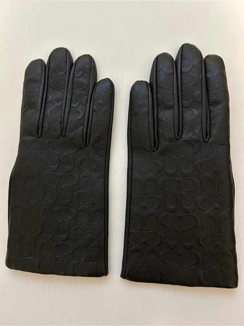 Signature Leather Tech Gloves-Black size 7.5 or Medium